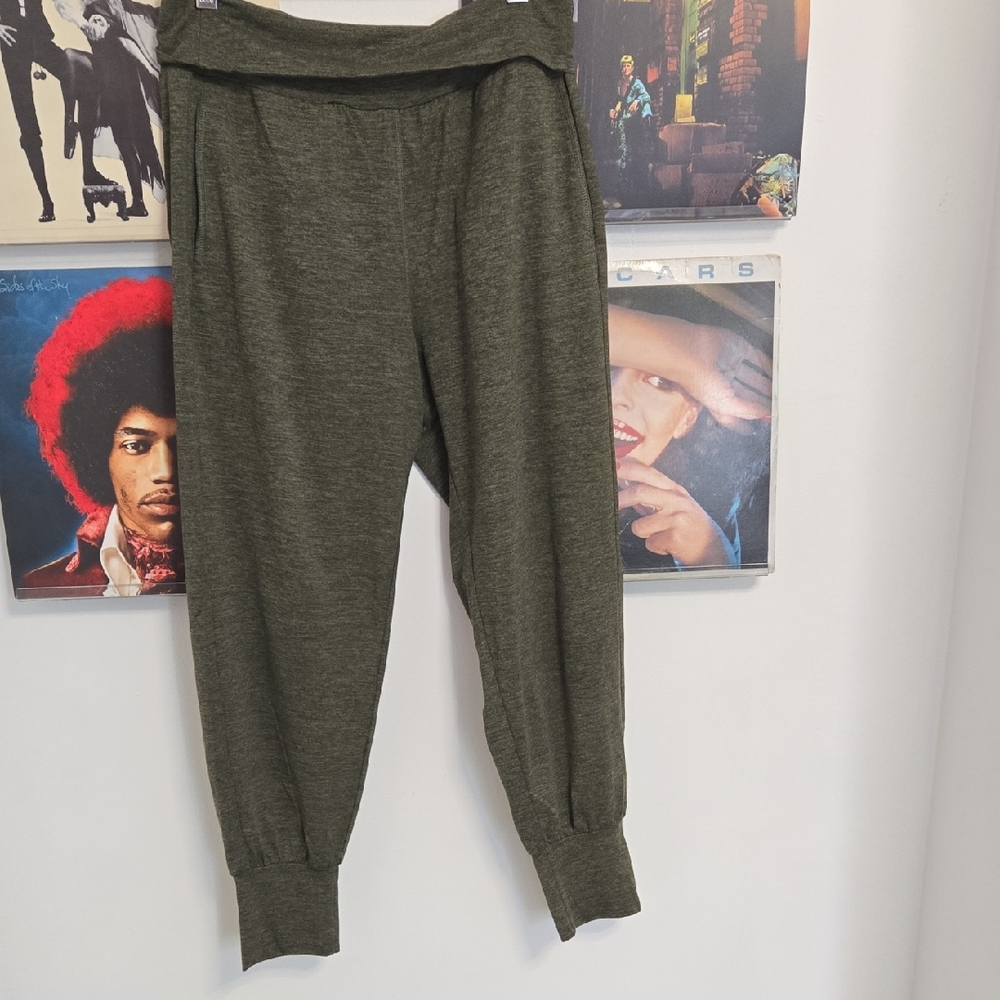 Aerie Heathered Olive Lounge Pants
